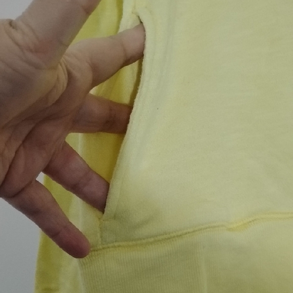 PINK Victoria's Secret Light Yellow Pullover Heart Hooded Sweatshirt Top - Picture 6 of 16